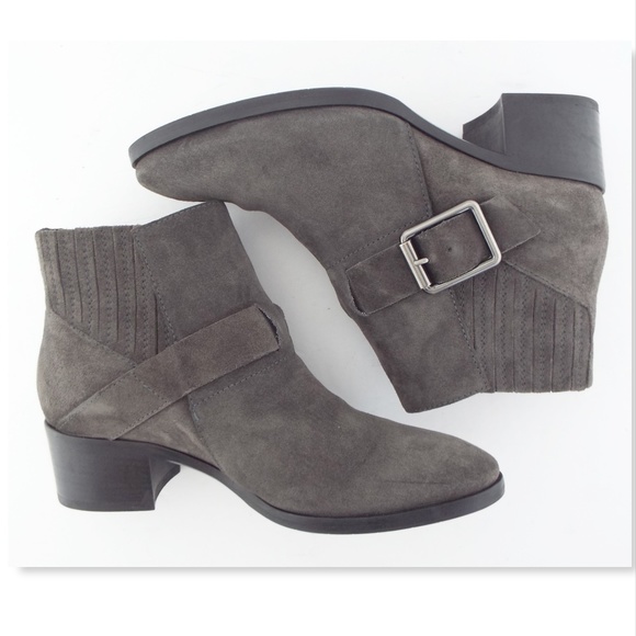 AQUATALIA Gray Suede Block Heel Booties 7 - Picture 4 of 8